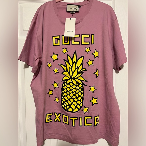 Gucci Tops - Gucci Pineapple Exotica T-shirt Large NWT